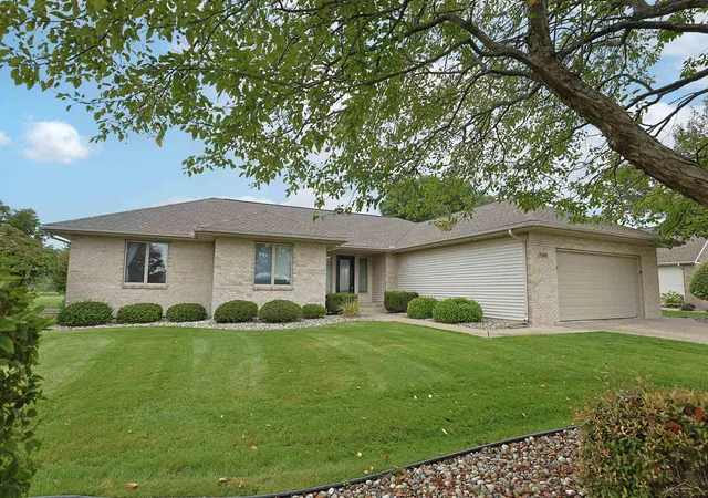 Photo 3 of Single family home for sale at 1349 Kennely Rd, Saginaw, MI 48609 | MLS# 61050221459 | Listing updated on 2026-09-11