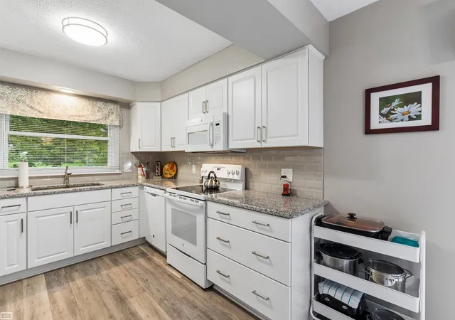 Photo 3 of Single family home for sale at 73710 Floral St, Armada, MI 48005 | MLS# 58050221461 | Listing updated on 2026-09-17