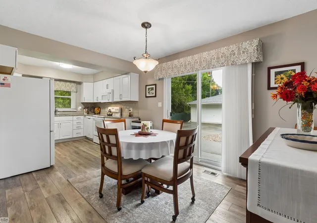 Photo 4 of Single family home for sale at 73710 Floral St, Armada, MI 48005 | MLS# 58050221461 | Listing updated on 2026-09-17