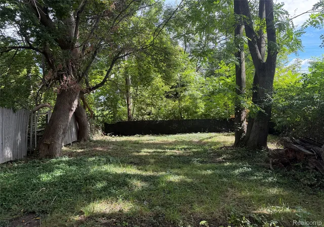 Photo 3 of Single family home for sale at 4173 Moore St, Inkster, MI 48141 | MLS# 20261073271 | Listing updated on 2026-09-11
