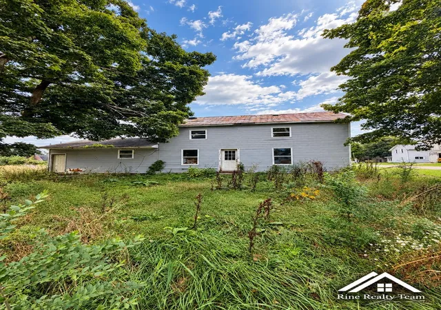 Photo 2 of Single family home for sale at 204 W Hakes St, Montgomery, MI 49255 | MLS# 61050221463 | Listing updated on 2026-09-11