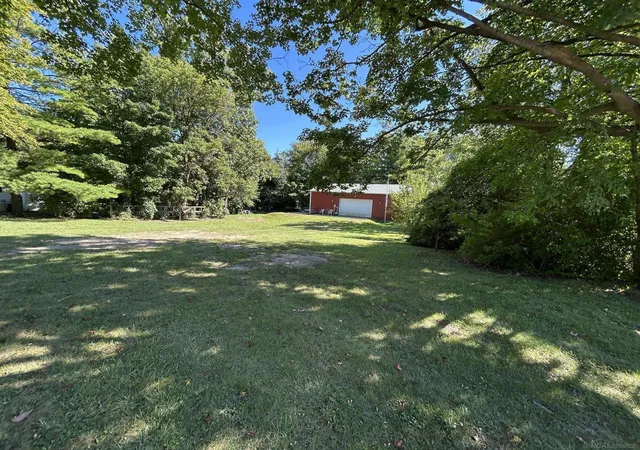 Photo 3 of Single family home for sale at 7366 Yale Rd, Lexington, MI 48450 | MLS# 58050221466 | Listing updated on 2026-09-15