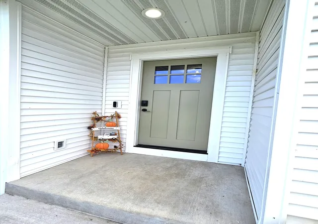 Photo 3 of Single family home for sale at 51489 Willis St, Paw Paw, MI 49079 | MLS# 66026048308 | Listing updated on 2026-09-15