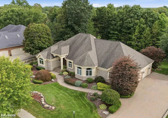 Photo 3 of Single family home for sale at 8804 Tournament Dr, Washington, MI 48094 | MLS# 58050221467 | Listing updated on 2026-09-15