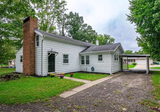 Photo 1 of Single family home for sale at 3908 Grand Prairie Rd, Kalamazoo, MI 49006 | MLS# 64026048329 | Listing updated on 2026-09-17