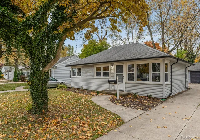 Photo 2 of Single family home for sale at 15751 W 14 Mile Rd, Beverly Hills, MI 48025 | MLS# 20261073292 | Listing updated on 2026-09-12