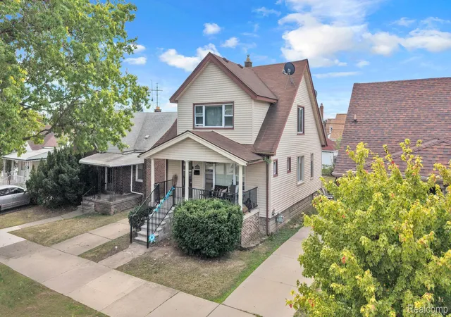 Photo 3 of Single family home for sale at 6633 Ternes St, Dearborn, MI 48126 | MLS# 20261073296 | Listing updated on 2026-09-19