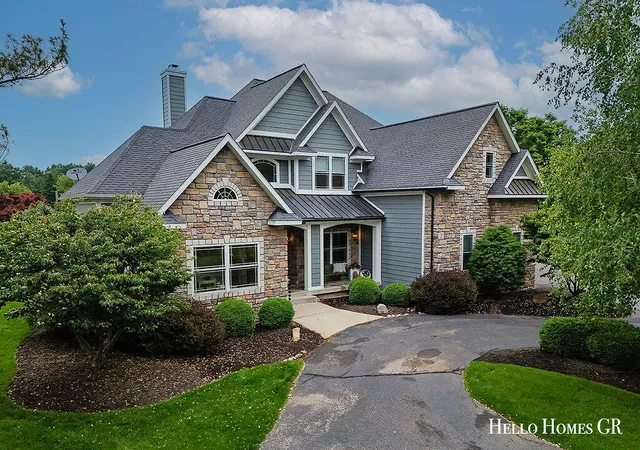 Photo 3 of Mansion for sale at 5327 Cyn River Dr Ne, Ada, MI 49301 | MLS# 65026048337 | Listing updated on 2026-09-11