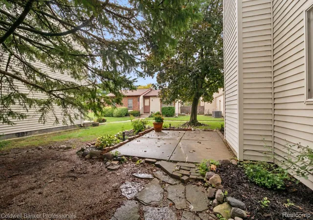 Photo 45 of Condo for sale at 2838 Roundtree Dr, Troy, MI 48083 | MLS# 20261073299 | Listing updated on 2026-09-15