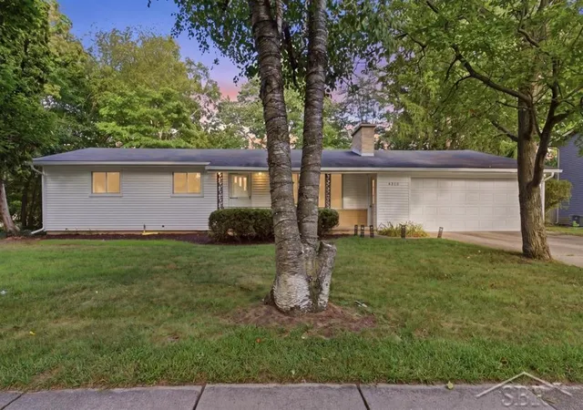 Photo 1 of Single family home for sale at 4310 Arlington St, Midland, MI 48642 | MLS# 61050221480 | Listing updated on 2026-09-11
