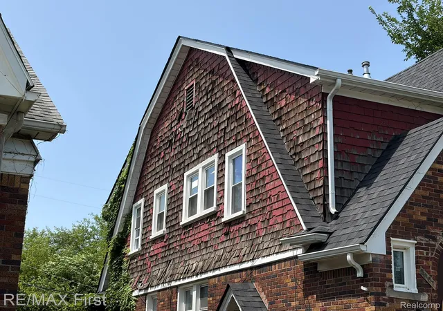Listing Photo 5 - Condo for sale in building located at 5081 Somerset Ave, Detroit, MI 48224