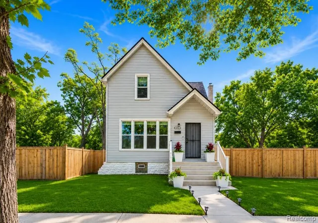 Single family home for sale at 3836 Cadillac Blvd, Detroit, MI 48214 | MLS# 20261073320