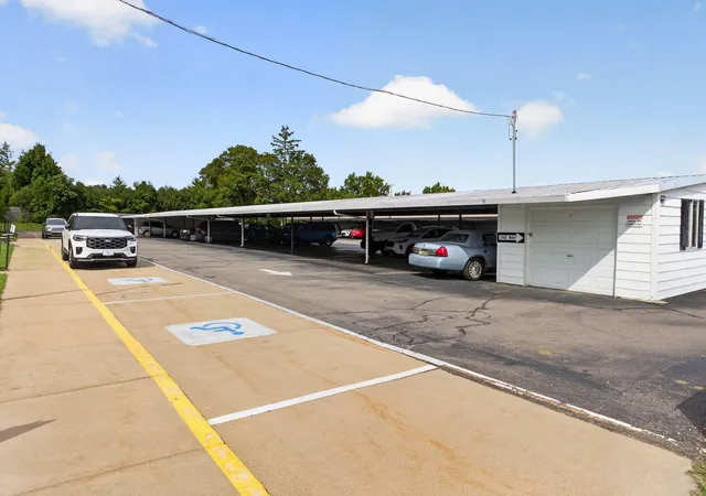 Photo 3 of Condo for sale at 806 W Michigan Ave #209W, Jackson City Jackson, MI 49202 | MLS# 55026048357 | Listing updated on 2026-09-16