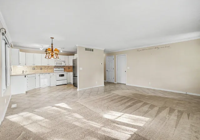 Photo 3 of Condo for sale at 868 Harvest Dr, Holland, MI 49423 | MLS# 71026048365 | Listing updated on 2026-09-14