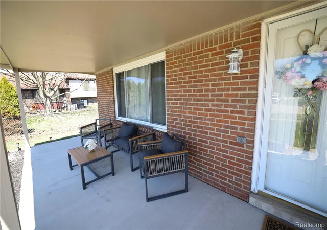 Photo 4 of Single family home for sale at 38684 Pinebrook Dr, Sterling Heights, MI 48310 | MLS# 20261073331 | Listing updated on 2026-09-12
