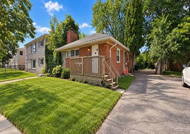 Photo 1 of Single family home for sale at 14859 Greenfield Rd, Detroit, MI 48227 | MLS# 20261073339 | Listing updated on 2026-10-19