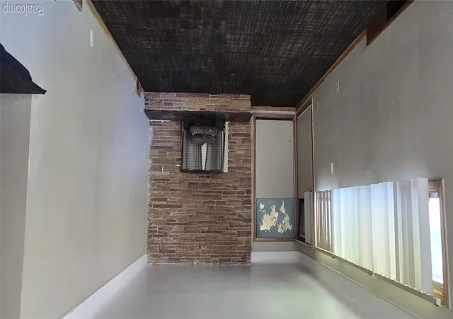 Photo 2 of Single family home for sale at 14859 Greenfield Rd, Detroit, MI 48227 | MLS# 20261073339 | Listing updated on 2026-10-19