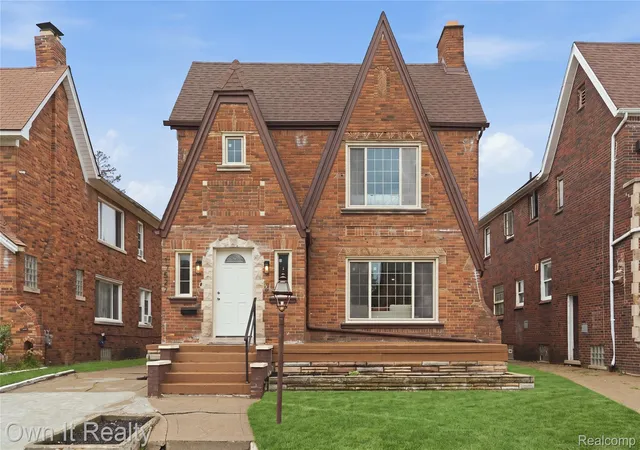 Photo 3 of Single family home for sale at 17527 Stoepel St, Detroit, MI 48221 | MLS# 20261073342 | Listing updated on 2026-09-12