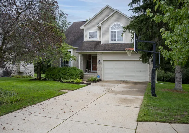Photo 26 of Single family home for sale at 7403 Pine Crk Trl, Waterford, MI 48327 | MLS# 81026048378 | Listing updated on 2026-09-11