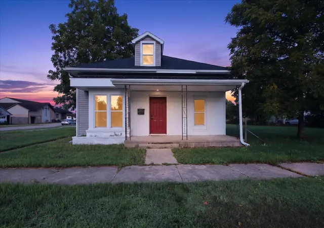Single family home for sale at 701 N Hemlock St, Evart, MI 49631 | MLS# 72026048383