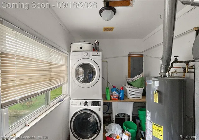 Photo 66 of Single family home for sale at 2189 Willow Beach St, Keego Harbor, MI 48320 | MLS# 20261073364 | Listing updated on 2026-10-15