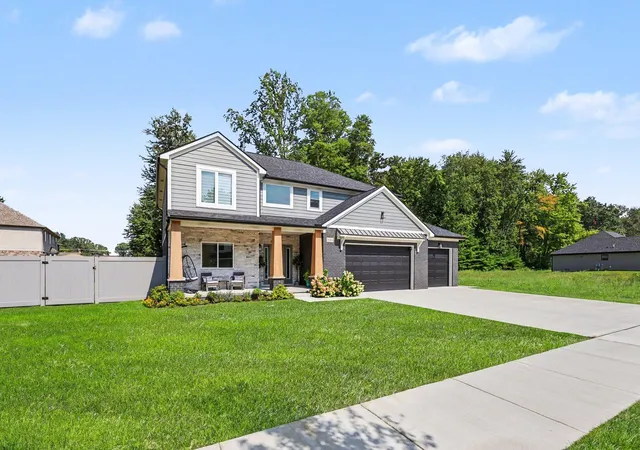 Photo 1 of Single family home for sale at 29101 Brooke Meadows Ct #20, New Baltimore, MI 48047 | MLS# 81026048393 | Listing updated on 2026-10-08