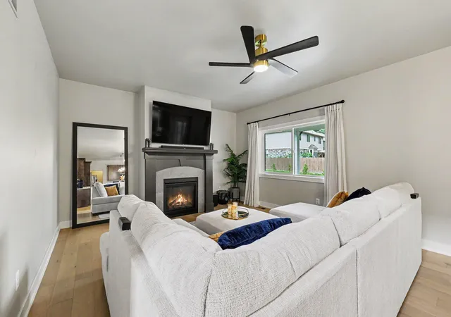 Photo 3 of Single family home for sale at 29101 Brooke Meadows Ct #20, New Baltimore, MI 48047 | MLS# 81026048393 | Listing updated on 2026-09-11