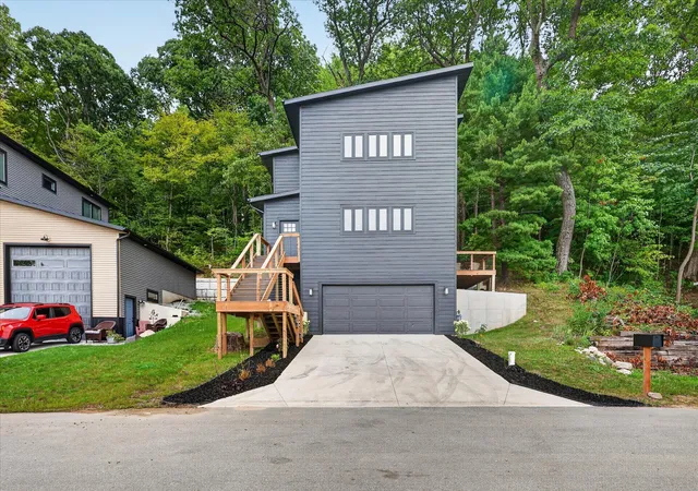 Photo 2 of Single family home for sale at 7110 Larned Dr Ne, Belding, MI 48809 | MLS# 65026048400 | Listing updated on 2026-09-18