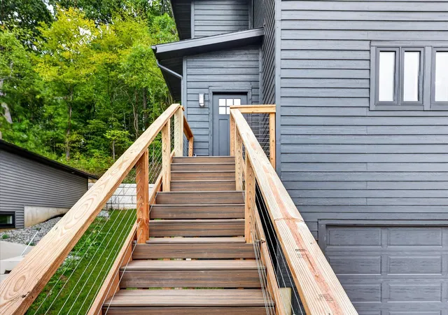 Photo 4 of Single family home for sale at 7110 Larned Dr NE, Belding, MI 48809 | MLS# 65026048400 | Listing updated on 2026-09-18