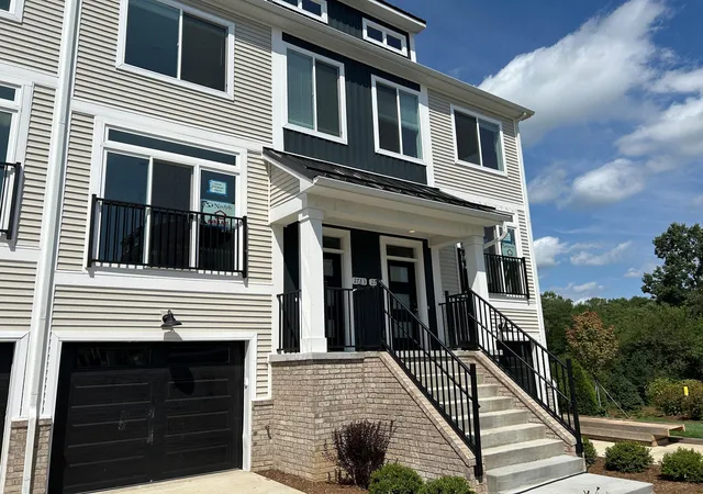 Photo 1 of Condo for sale at 2781 Bristol Rdg Dr #39, Ann Arbor City Washtenaw, MI 48105 | MLS# 81026048401 | Listing updated on 2026-09-11