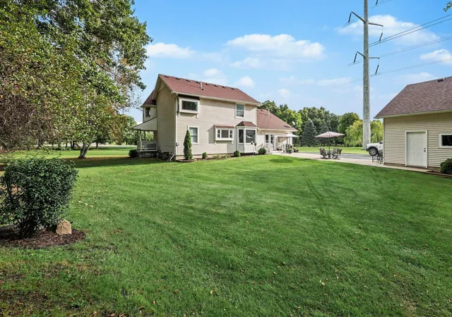 Photo 25 of Single family home for sale at 12103 N Territorial Rd, Dexter, MI 48130 | MLS# 81026048403 | Listing updated on 2026-09-11