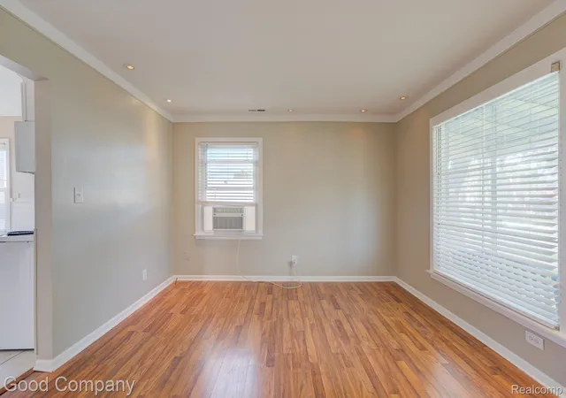 Photo 3 of Single family home for sale at 38 E Rowland Ave, Madison Heights, MI 48071 | MLS# 20261073388 | Listing updated on 2026-10-06