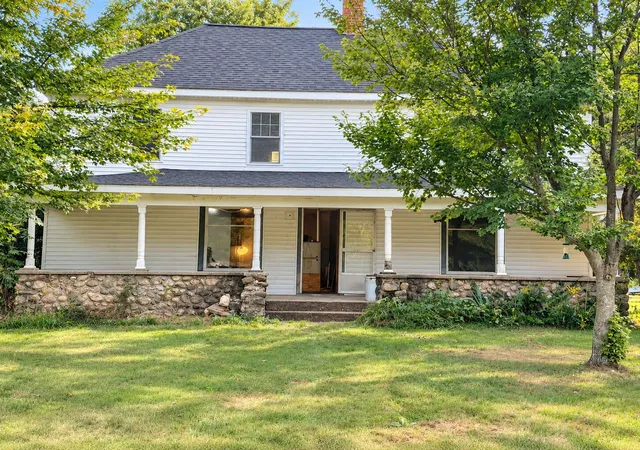 Photo 1 of Single family home for sale at 6163 S Maple Is Rd, Greenwood Township Oceana, MI 49421 | MLS# 71026048409 | Listing updated on 2026-09-16