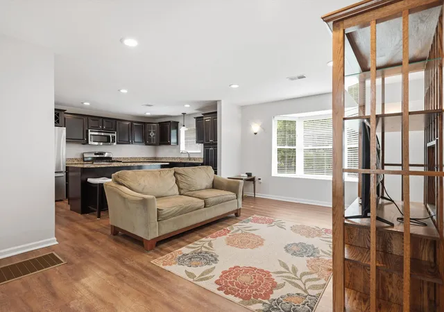 Photo 4 of Single family home for sale at 4493 Clifford Rd, Brighton, MI 48116 | MLS# 81026048416 | Listing updated on 2026-09-17