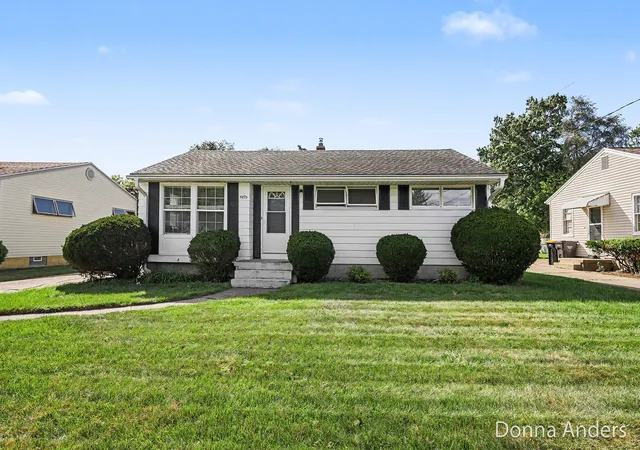Photo 2 of Single family home for sale at 4895 Marshall Ave Se, Grand Rapids, MI 49508 | MLS# 65026048413 | Listing updated on 2026-09-18