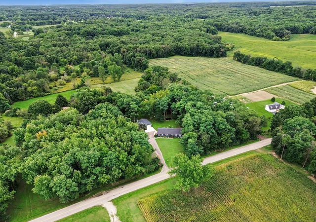 Photo 4 of Single family home for sale at 7783 Fowler Rd, Horton, MI 49246 | MLS# 55026048410 | Listing updated on 2026-09-12