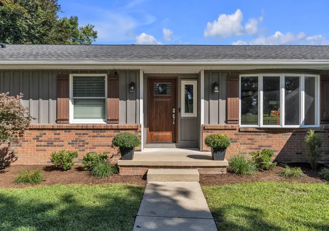 Photo 4 of Single family home for sale at 5160 Milwaukee Rd, Tecumseh, MI 49286 | MLS# 81026048424 | Listing updated on 2026-09-14
