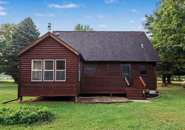 Photo 3 of Single family home for sale at 13228 S 5th Street, Schoolcraft, MI 49087 | MLS# 66026048425 | Listing updated on 2026-09-18