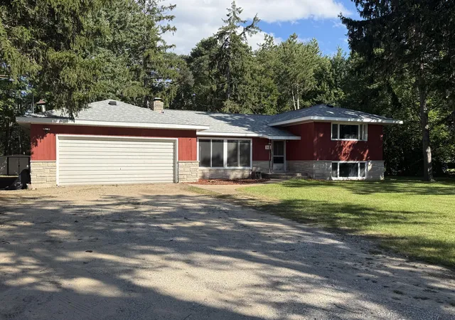 Photo 2 of Single family home for sale at 3876 S Dangl Rd, Muskegon, MI 49444 | MLS# 71026048427 | Listing updated on 2026-09-18