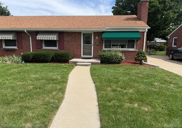 Photo 1 of Sale Pending at 9918 Farmington Rd, Livonia, MI 48150 | MLS# 20261073412 | Listing updated on 2026-10-05