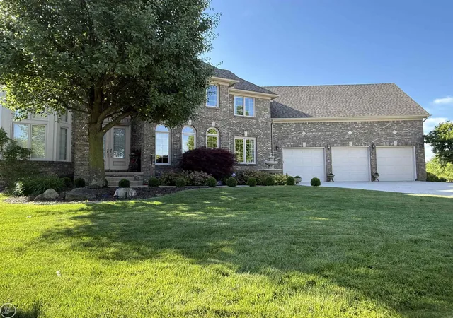 Photo 3 of Single family home for sale at 54828 Danielle St, New Baltimore, MI 48047 | MLS# 58050221506 | Listing updated on 2026-09-11