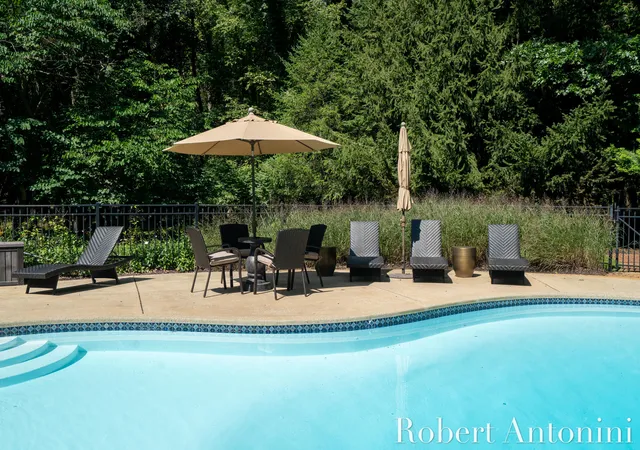 Photo 3 of Single family home for sale at 6581 Donnegal Ct SE, Grand Rapids, MI 49546 | MLS# 65026048436 | Listing updated on 2026-09-11