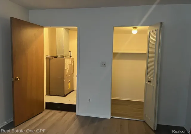 Photo 4 of Condo for sale at 22797 Grove St, Saint Clair Shores, MI 48080 | MLS# 20261073424 | Listing updated on 2026-09-12