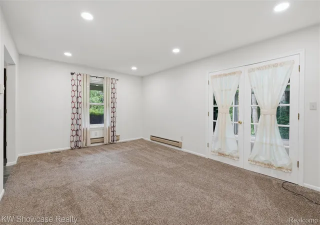 Photo 2 of Single family home for sale at 7125 Ridgewood Rd, Springfield Charter Township Oakland, MI 48346 | MLS# 20261073428 | Listing updated on 2026-09-12