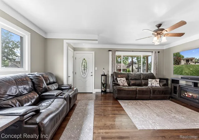 Photo 3 of Single family home for sale at 31540 Hennepin St, Garden City, MI 48135 | MLS# 20261073442 | Listing updated on 2026-09-12