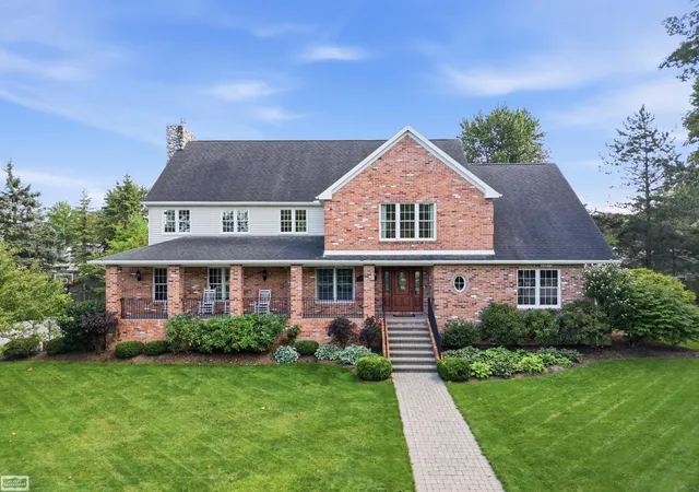 Photo 1 of Single family home for sale at 2983 Sandy Oaks Ln, Fort Gratiot, MI 48059 | MLS# 58050221516 | Listing updated on 2026-09-16