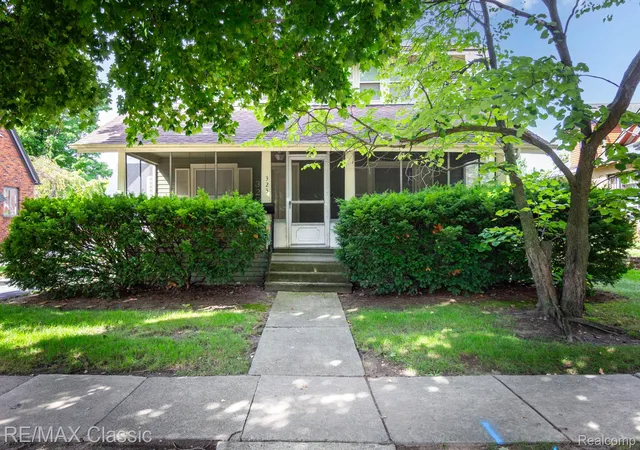 Single family home for sale at 323 East St, Milford, MI 48381 | MLS# 20261073448