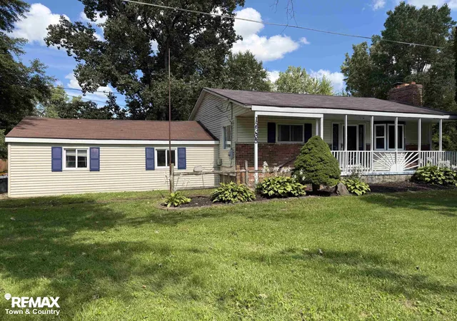 Photo 3 of Single family home for sale at 12365 Burt Rd, Birch Run, MI 48415 | MLS# 5050221519 | Listing updated on 2026-09-21