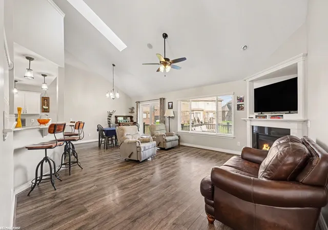Photo 4 of Condo for sale at 33827 Au Sable Dr, Chesterfield Township Macomb, MI 48047 | MLS# 58050221521 | Listing updated on 2026-09-11