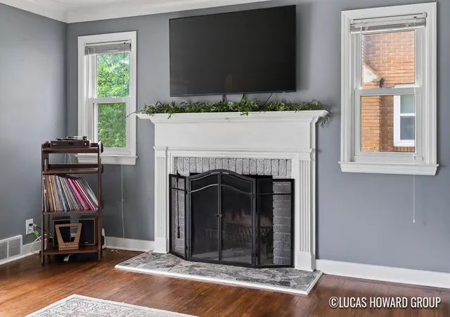 Photo 3 of Single family home for sale at 1548 Rossman Ave SE, Grand Rapids, MI 49507 | MLS# 65026048461 | Listing updated on 2026-10-08